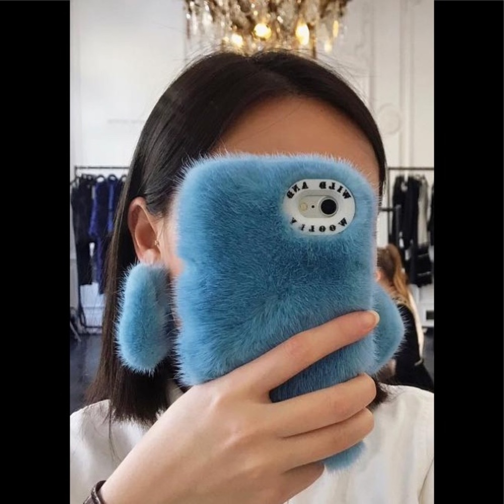 NEW Wild & Woolly Mink Fur IPhone 7 Case MSRP $405